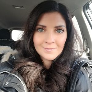 Meet your Posher, Vanessa